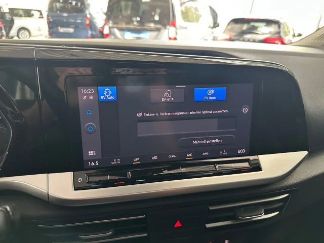 Ford Grand Tourneo