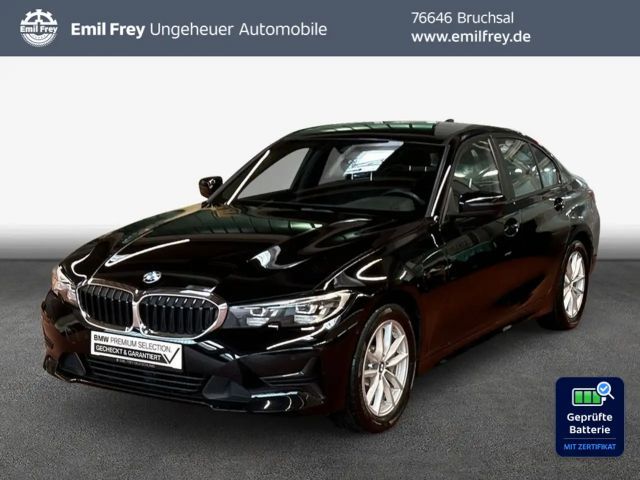 BMW 330