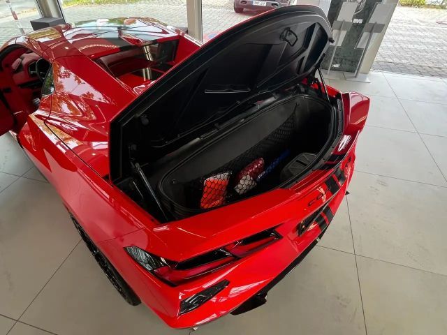 Corvette C8