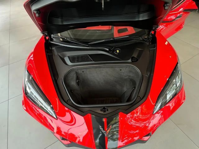 Corvette C8
