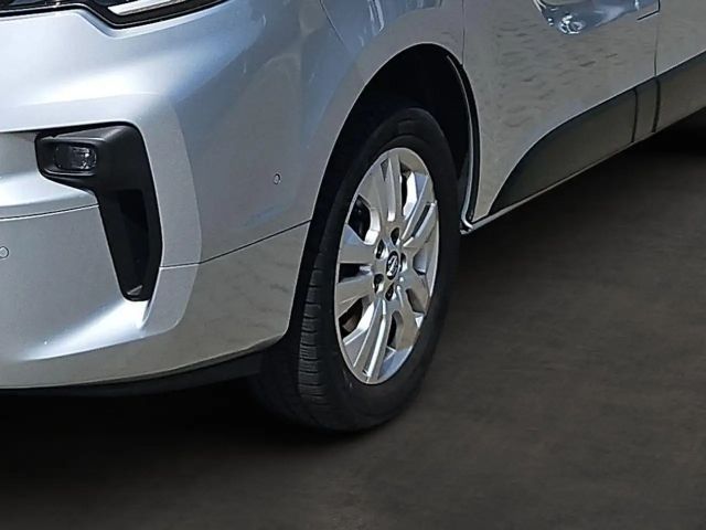 Nissan NV300