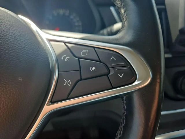Nissan NV300