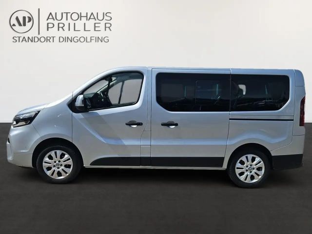 Nissan NV300