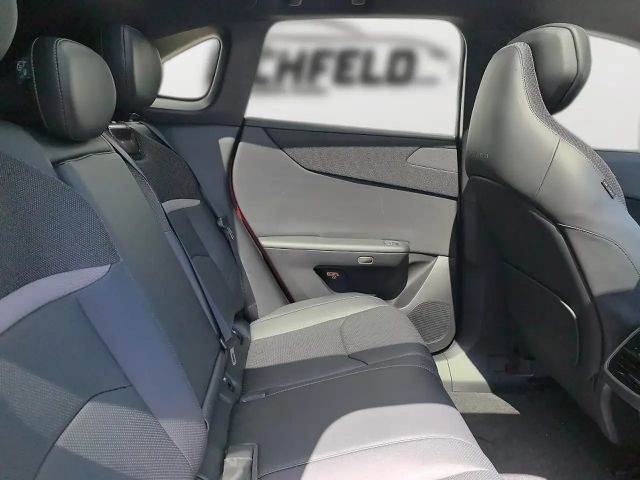 Mazda CX-6e