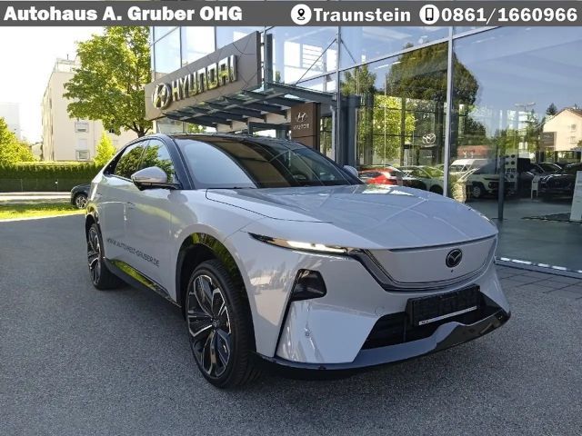 Mazda CX-6e