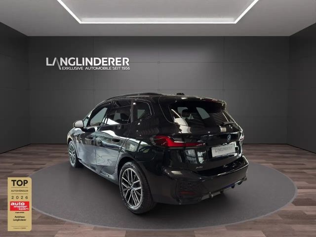 BMW 225
