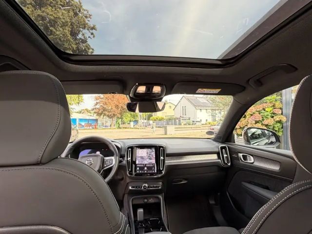 Volvo EX40