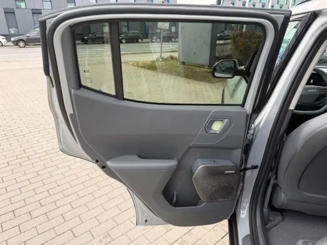 Kia EV2