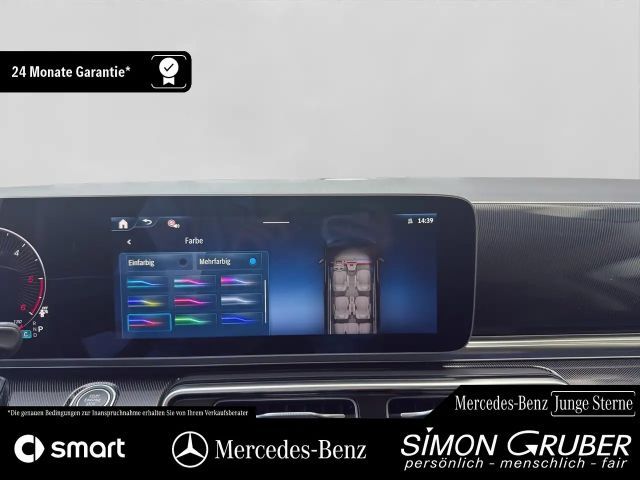 Mercedes-Benz V 220