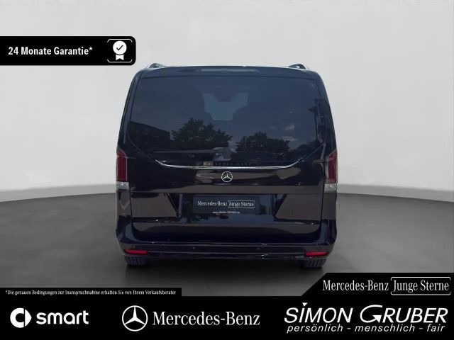 Mercedes-Benz V 220
