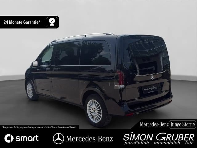 Mercedes-Benz V 220