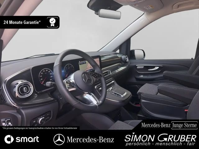 Mercedes-Benz V 220