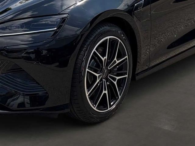 BYD Seal