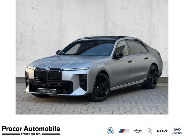 BMW 740 xDrive Limousine M Sport HUD PANO ACC AHK 2026 Benzine