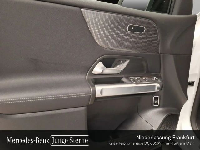Mercedes-Benz EQB 250