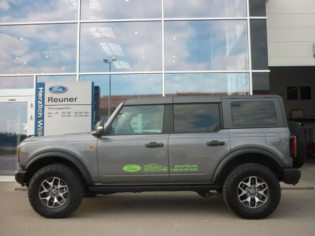 Ford Bronco