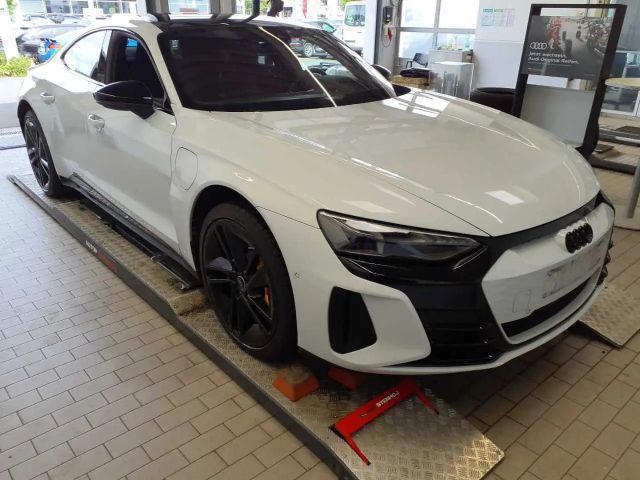 Audi RS e-tron GT