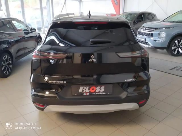 Mitsubishi Grandis