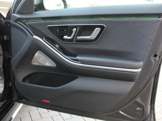 Mercedes-Benz S 400