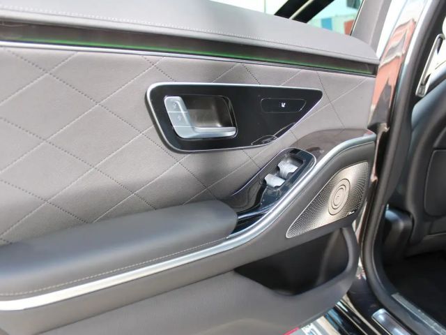 Mercedes-Benz S 400