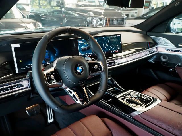 BMW 740