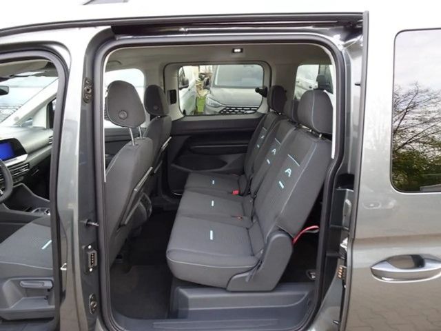 Ford Grand Tourneo