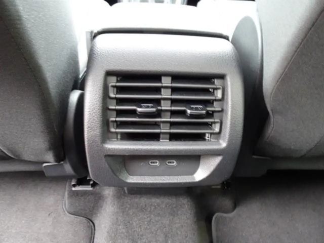Ford Grand Tourneo