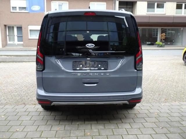 Ford Grand Tourneo