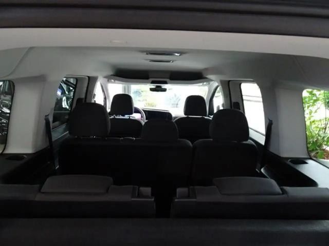 Ford Grand Tourneo