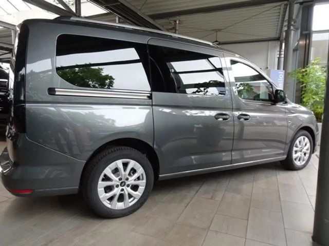 Ford Grand Tourneo