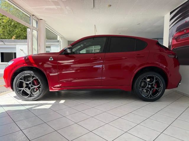 Alfa Romeo Stelvio 2.9 V6 Bi-turbo Quadrifoglio Q4 2022 Benzine