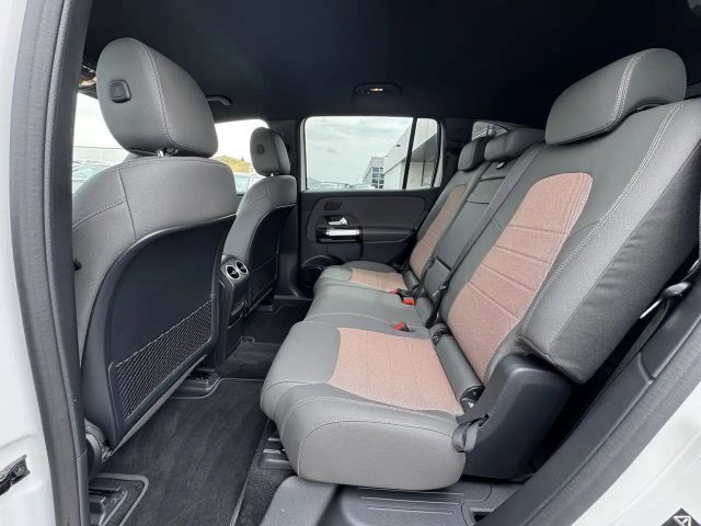 Mercedes-Benz EQB 350