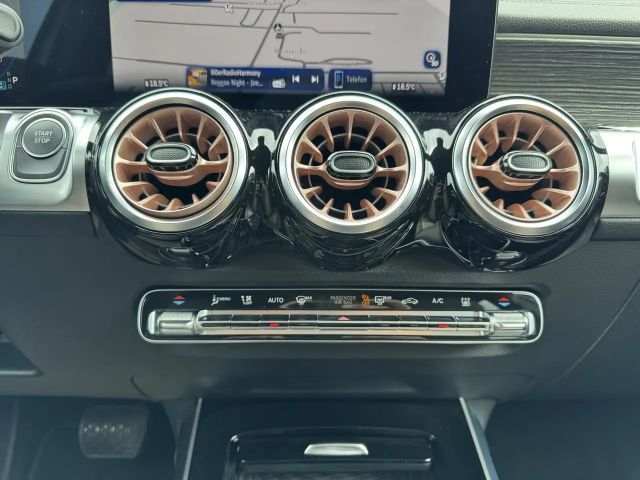 Mercedes-Benz EQB 350