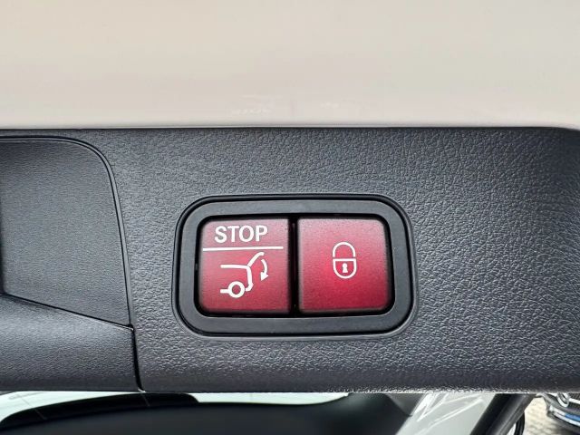 Mercedes-Benz EQB 350