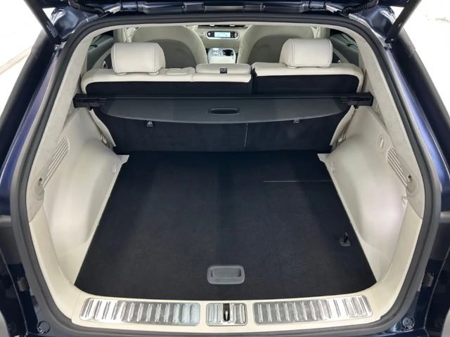 Genesis GV60