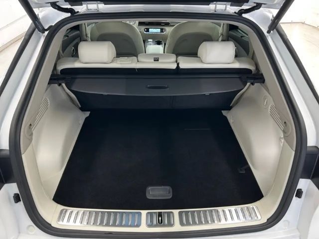 Genesis GV60