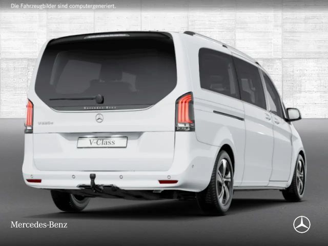 Mercedes-Benz V 220