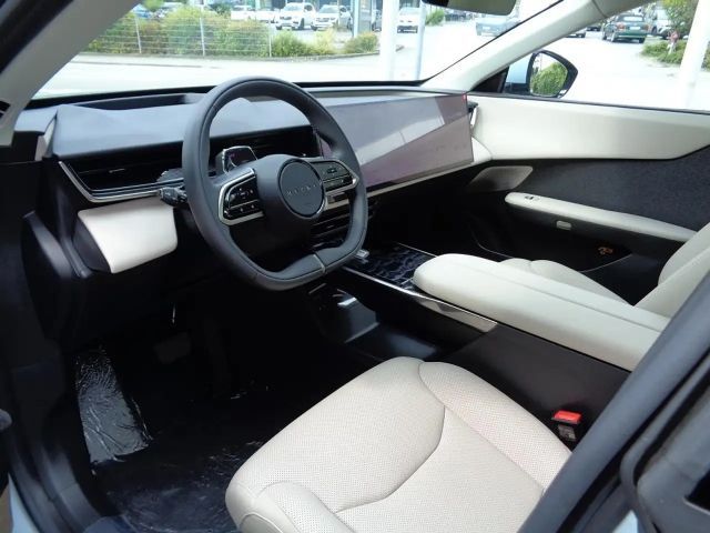 Mazda CX-6e