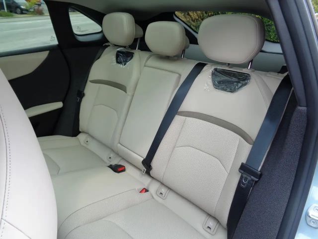 Mazda CX-6e
