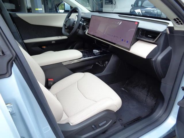 Mazda CX-6e