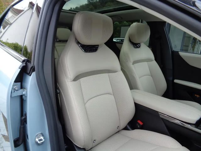 Mazda CX-6e