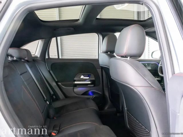 Mercedes-Benz EQA 300