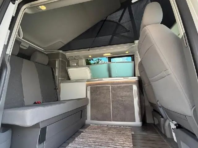 Volkswagen T6.1 California