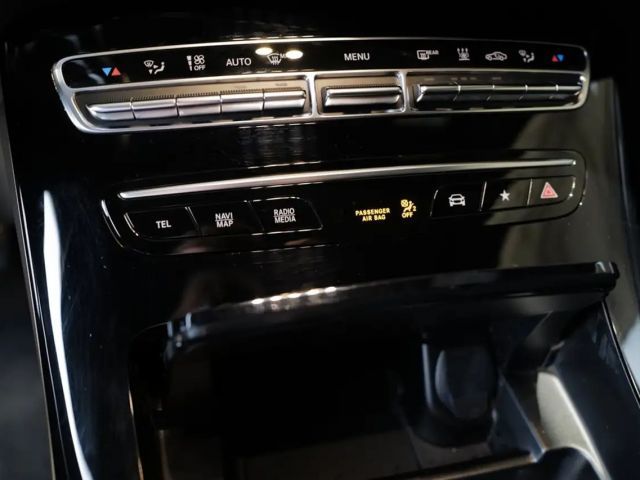 Mercedes-Benz EQC 400