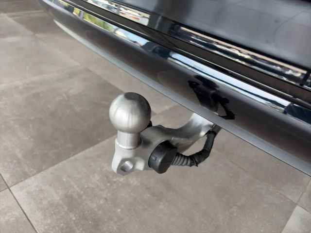 Xpeng G9