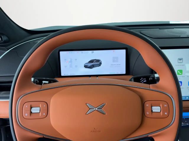Xpeng G9