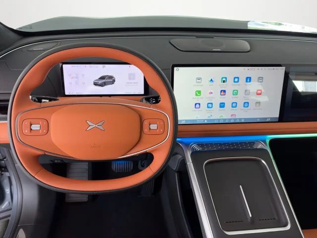 Xpeng G9