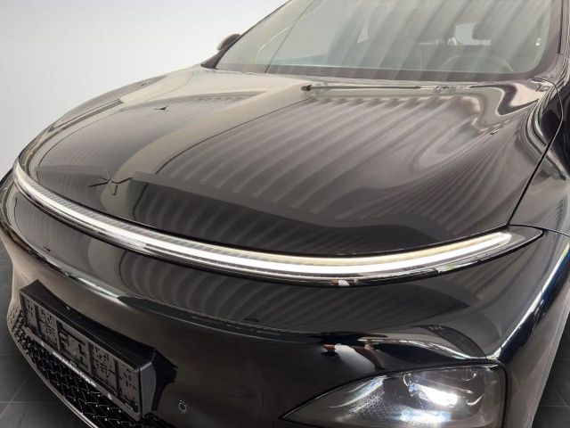 Xpeng G6