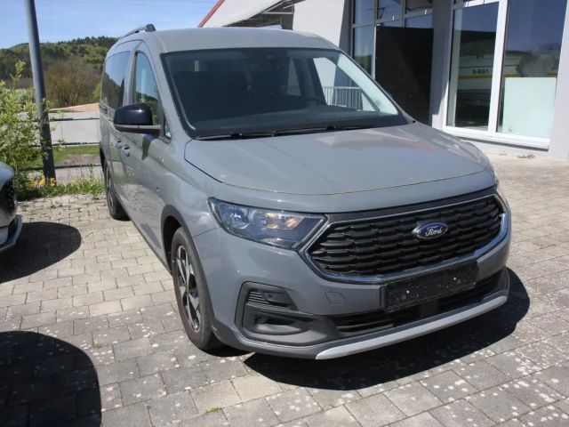 Ford Grand Tourneo