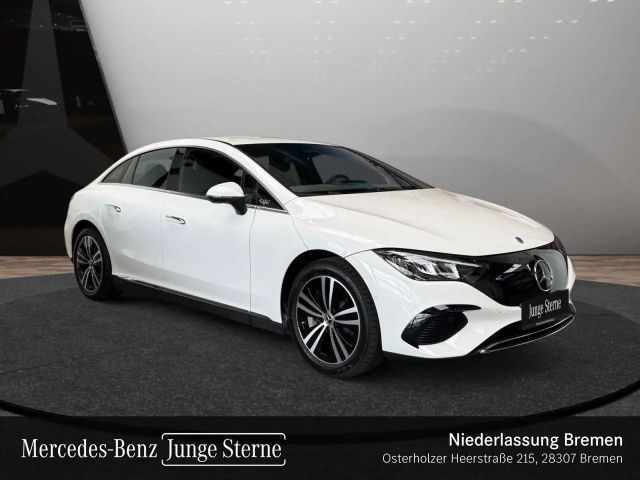 Mercedes-Benz EQE 300